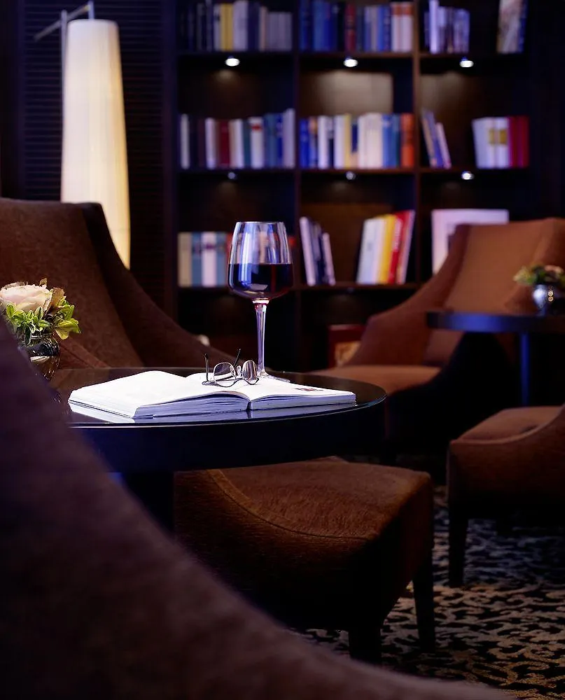 Leipzig Marriott Hotel 4*,